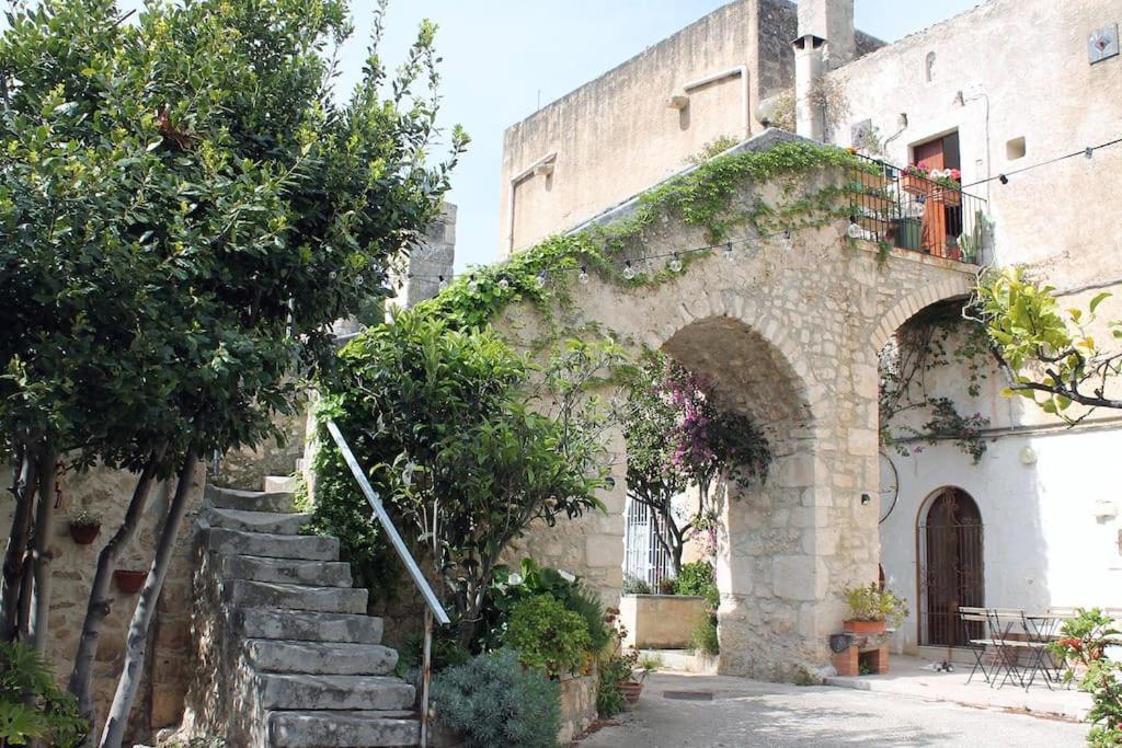 Casa Masseria Dell'800 Gargano. Le Mignole Monte Sant'Angelo Ngoại thất bức ảnh
